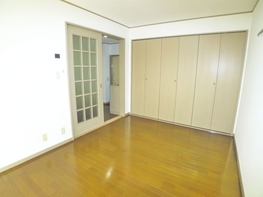 居室 ハウスオ－タム