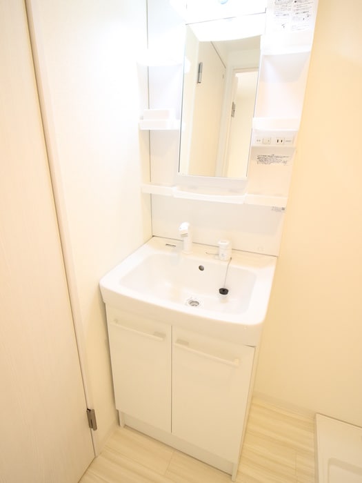 居室 ラフィーナー大和