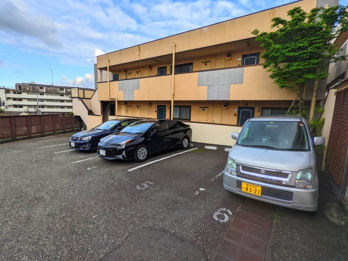 駐車場 リブハピネス岸根公園Ｂ