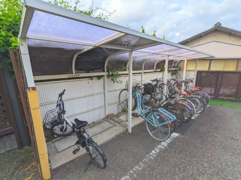 駐輪場 リブハピネス岸根公園Ｂ