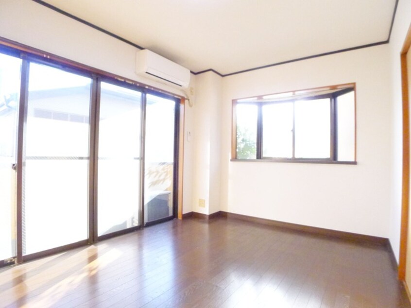 居室 ユーホリアT