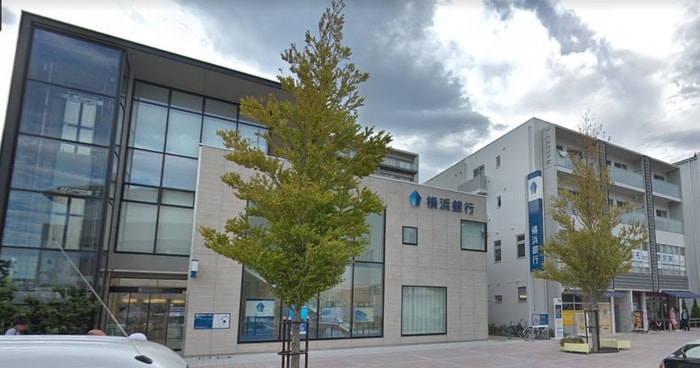 横浜銀行　海老名駅前支店　(銀行)まで1000m クレアージュ