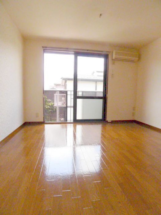 居室 Ｇｒａｎｃｅｅｄ ｋｏｍｉｙａ