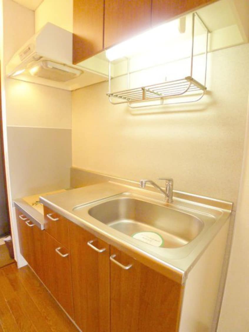 キッチン Ｇｒａｎｃｅｅｄ ｋｏｍｉｙａ