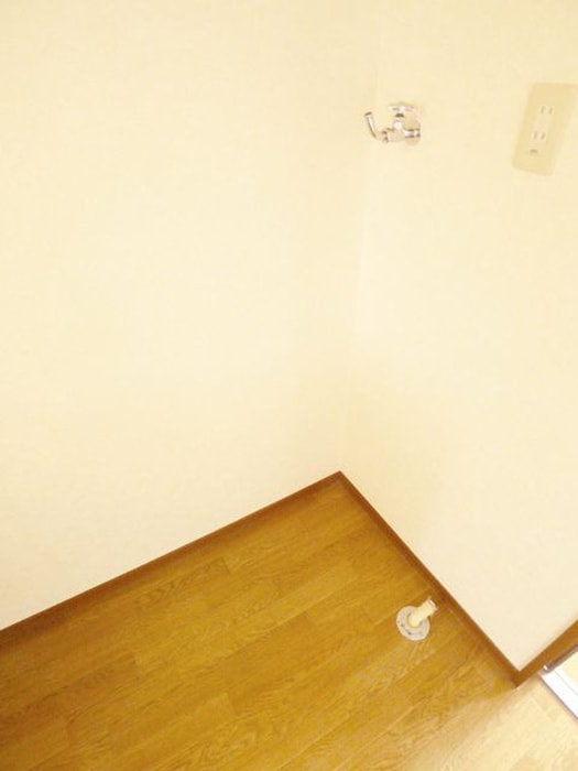 洗濯機置場 Ｇｒａｎｃｅｅｄ ｋｏｍｉｙａ