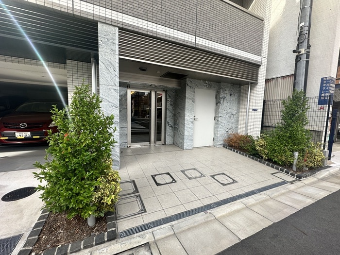 エントランス部分 ベルハイム菊川