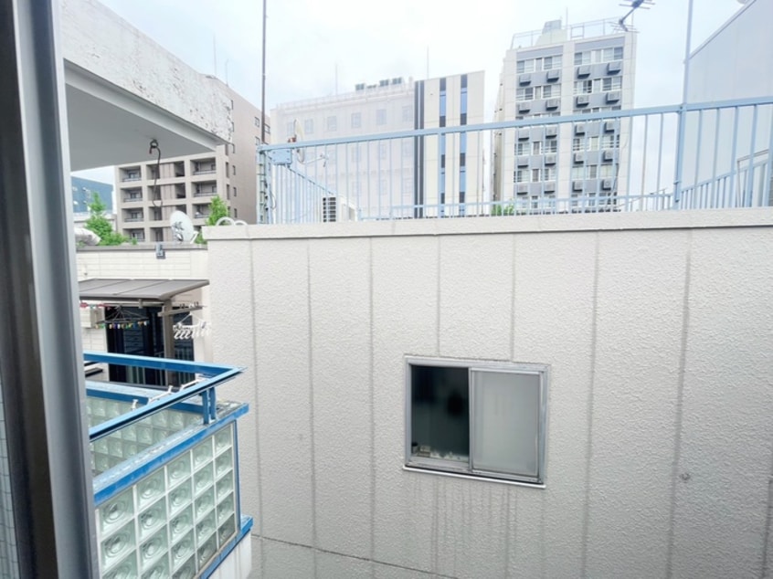 室内からの展望 サンライズ目白