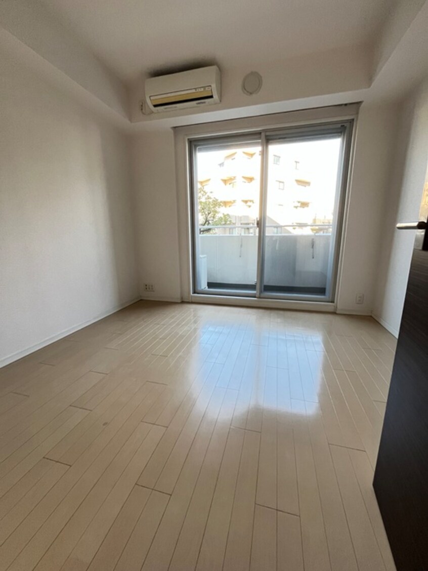 居室 エコロジ－都立大学レジデンス