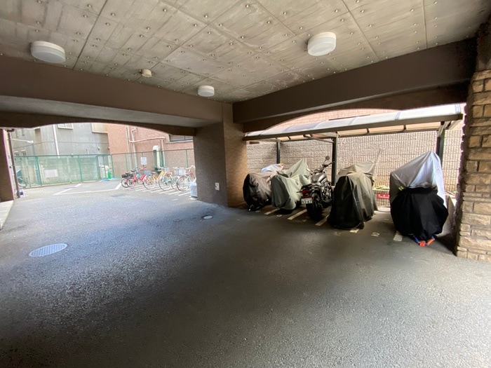 駐輪場 フェニックス幡ヶ谷壱番館