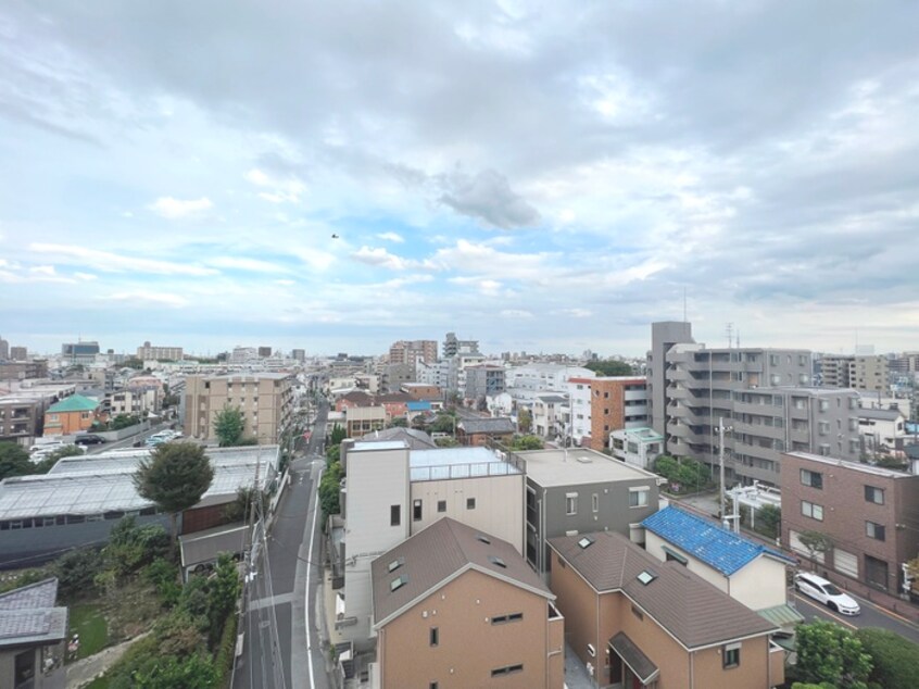 室内からの展望 ヴィルヌ－ブ