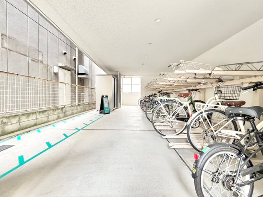 駐輪場 ARS Higashi ikebukuro