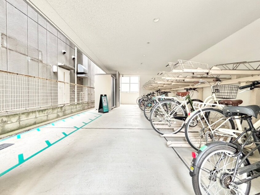 駐輪場 ARS Higashi ikebukuro
