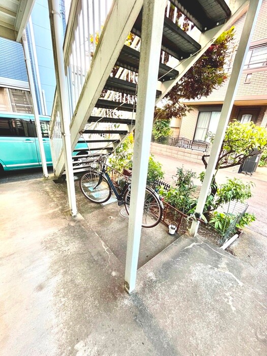 駐輪場 ポルティコ国立