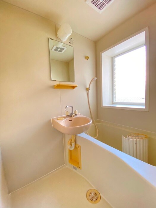 バス／シャワールーム等 ポルティコ国立