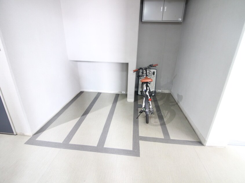 駐輪場 サンピエス池袋