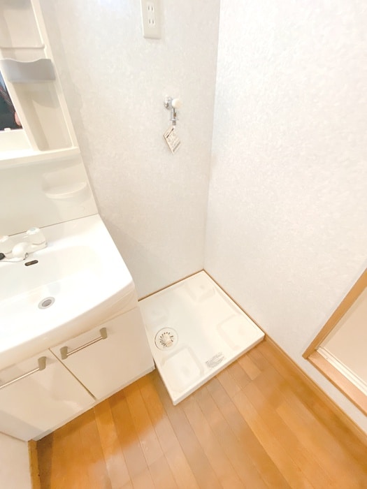 洗濯機置場 第５白王荘