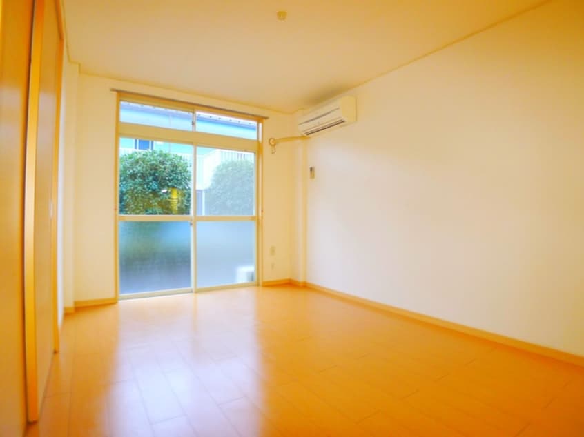 室内からの展望 ブル－アロ－アルファ