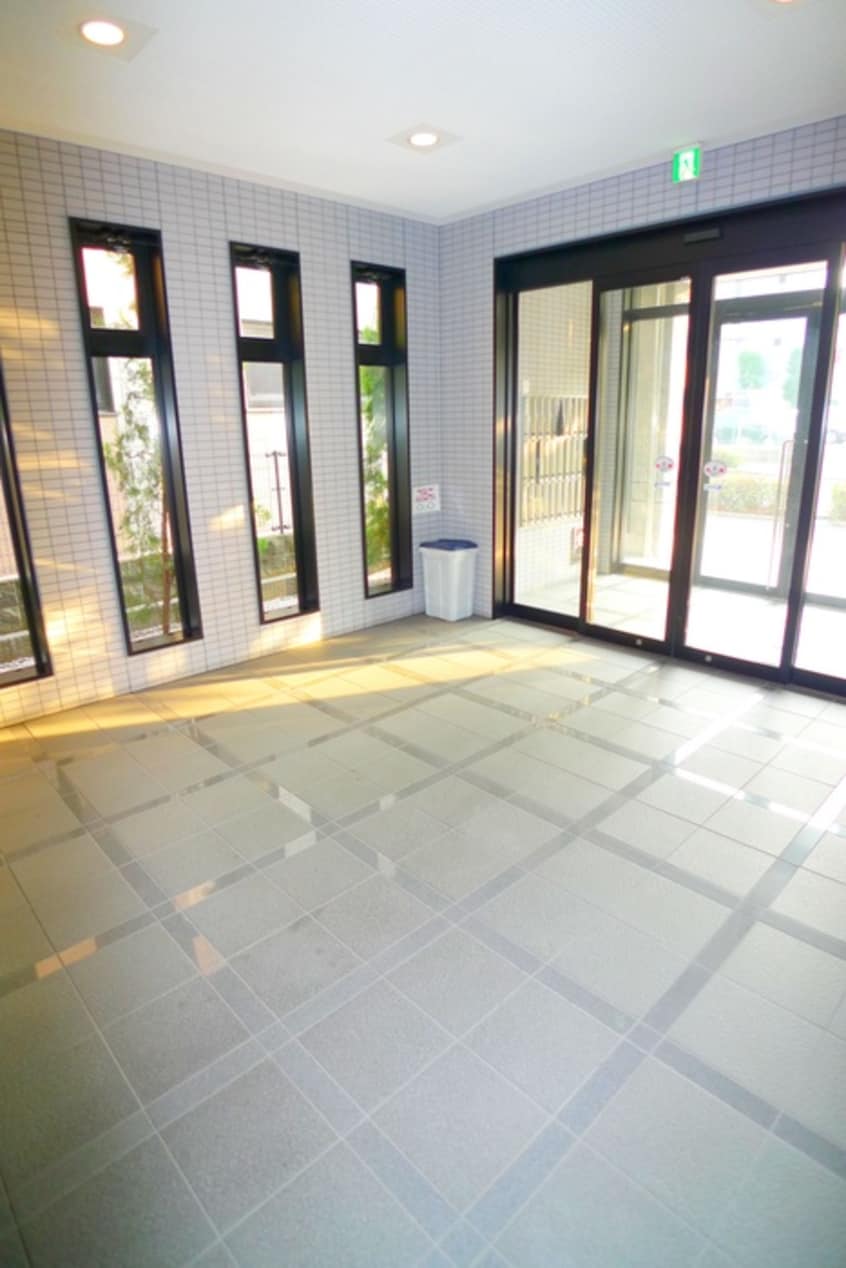 エントランス部分 ビオス北朝霞