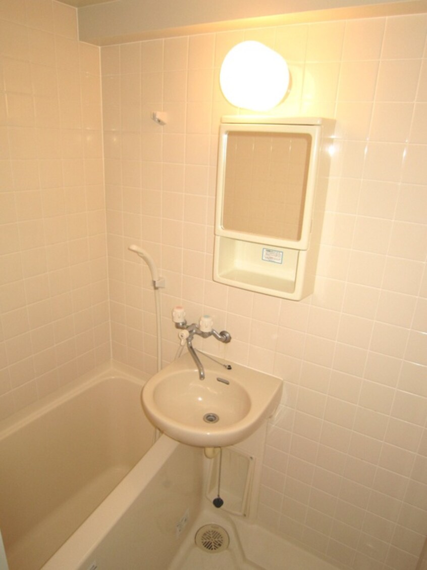 バス／シャワールーム等 エスポワールハイム