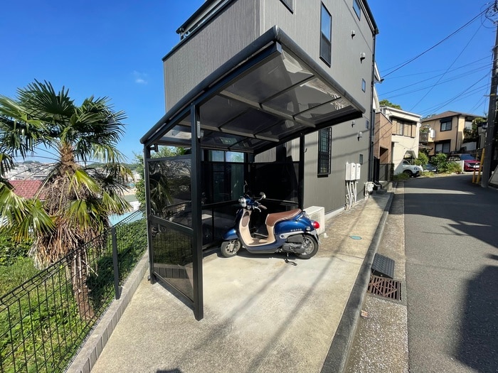 駐輪場 カストル上大岡