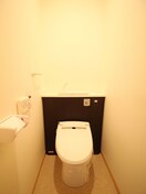 トイレ リズセンティアＢ