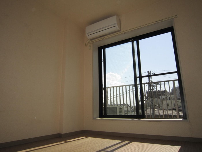 居室 アイビ－千川