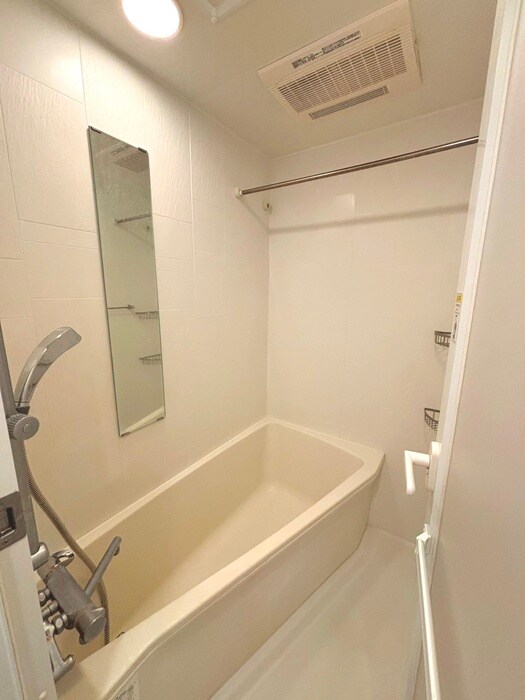 バス／シャワールーム等 ｽﾃｰｼﾞﾌｧｰｽﾄ明大前ｱｼﾞｰﾙｺｰﾄ