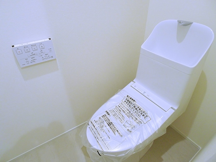 トイレ ﾗｲｵﾝｽﾞﾏﾝｼｮﾝ田端（４０３）