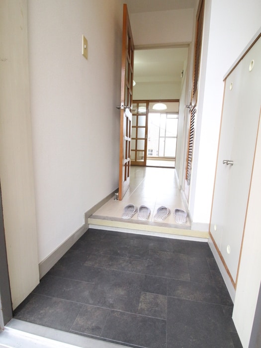 玄関 ベルハイツ大谷