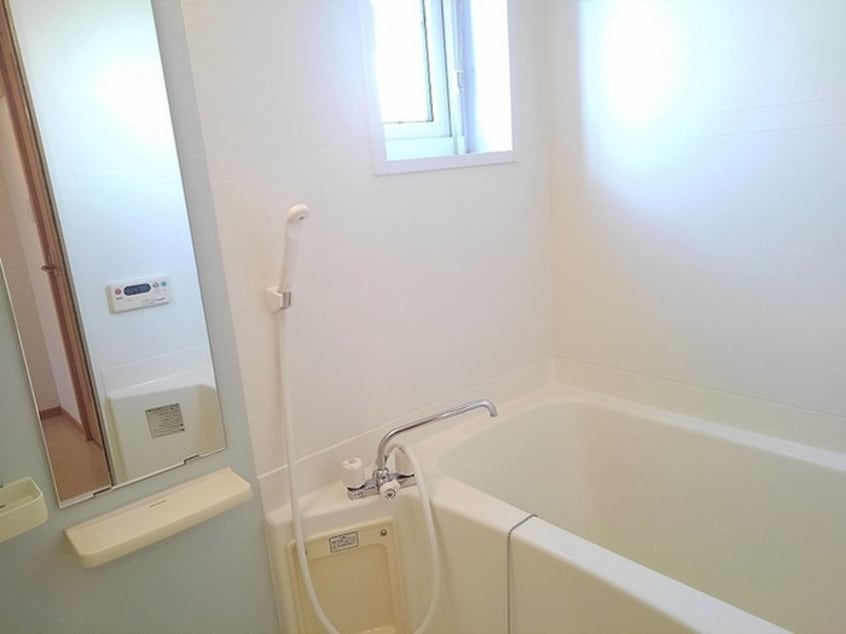 バス／シャワールーム等 ベルフレ－ジュＡ