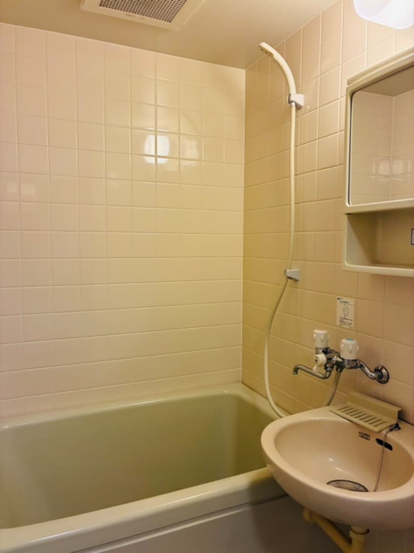 バス／シャワールーム等 カサベルデ新検見川３