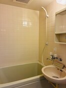 バス／シャワールーム等 カサベルデ新検見川３