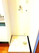 洗濯機置場 カサベルデ新検見川３