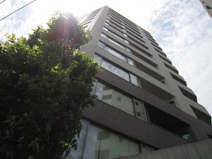 パークキューブ春日安藤坂(202)