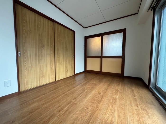 居室 村上コ－ポ２Ｆ