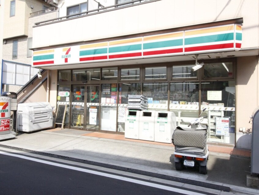 セブンイレブン世田谷松原５丁目店(コンビニ)まで282m REGALIZ明大前（209）