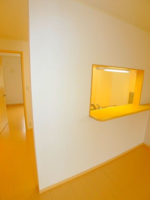 内観写真 ナリッシュ