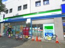 ファミリーマート(コンビニ)まで136m ユリカロゼ西新井駅前