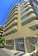 ミェ－レ船橋の外観