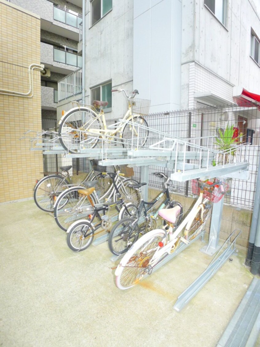 駐輪場 ミェ－レ船橋