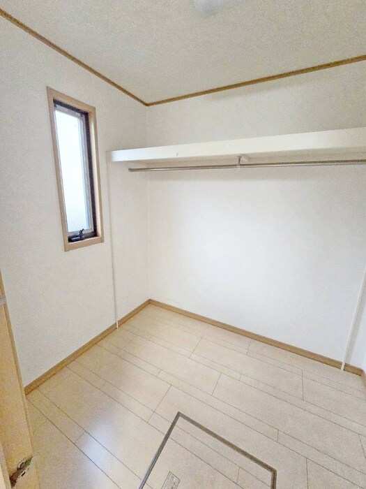 収納 西落合３丁目テラスハウス