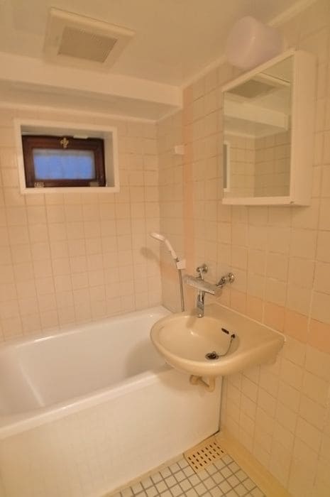 バス／シャワールーム等 ﾗｲｵﾝｽﾞﾏﾝｼｮﾝ新小岩南(205)