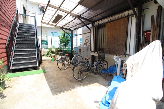 エントランス部分 西尾ハイツ