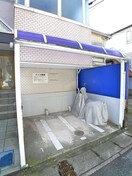 バイク置き場 ジュネッタ８