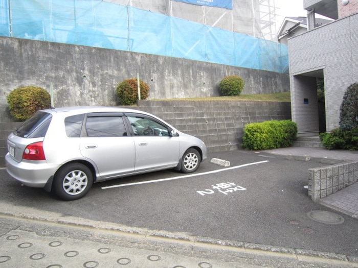 駐車場 パルメゾン