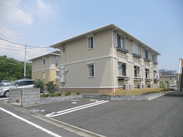 駐車場 クレ－ル四季彩の丘　弐番館