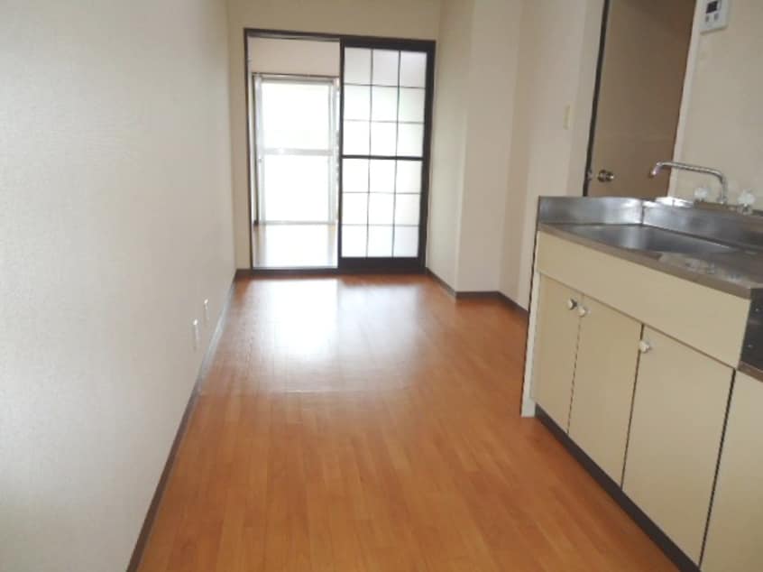 居室 サンハウス