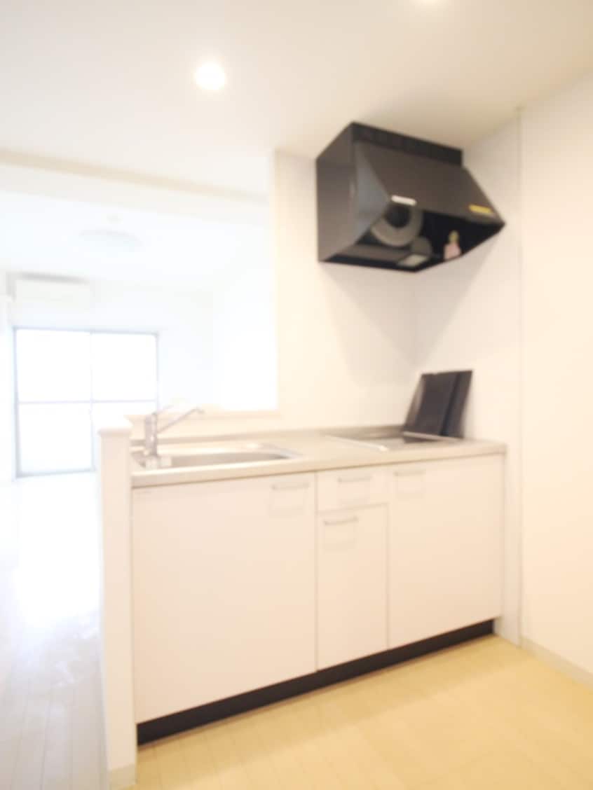 キッチン オ－ラヴィ－ヌ