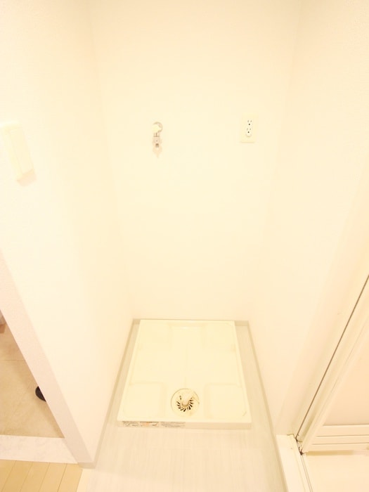 洗濯機置場 オ－ラヴィ－ヌ