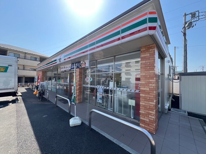 セブンイレブン中野丸山2丁目店(コンビニ)まで140m アイルグランデ中野ノース(207)